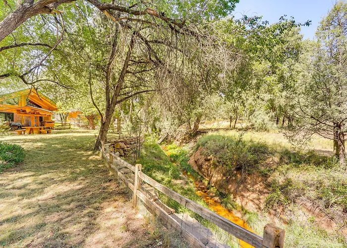 Scenic Cabin! Fireplace + Wraparound Patio *