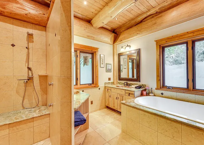 Scenic Cabin! Fireplace + Wraparound Patio *