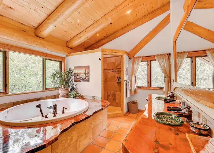 Ferienhaus Scenic Cabin! Fireplace + Wraparound Patio Payson